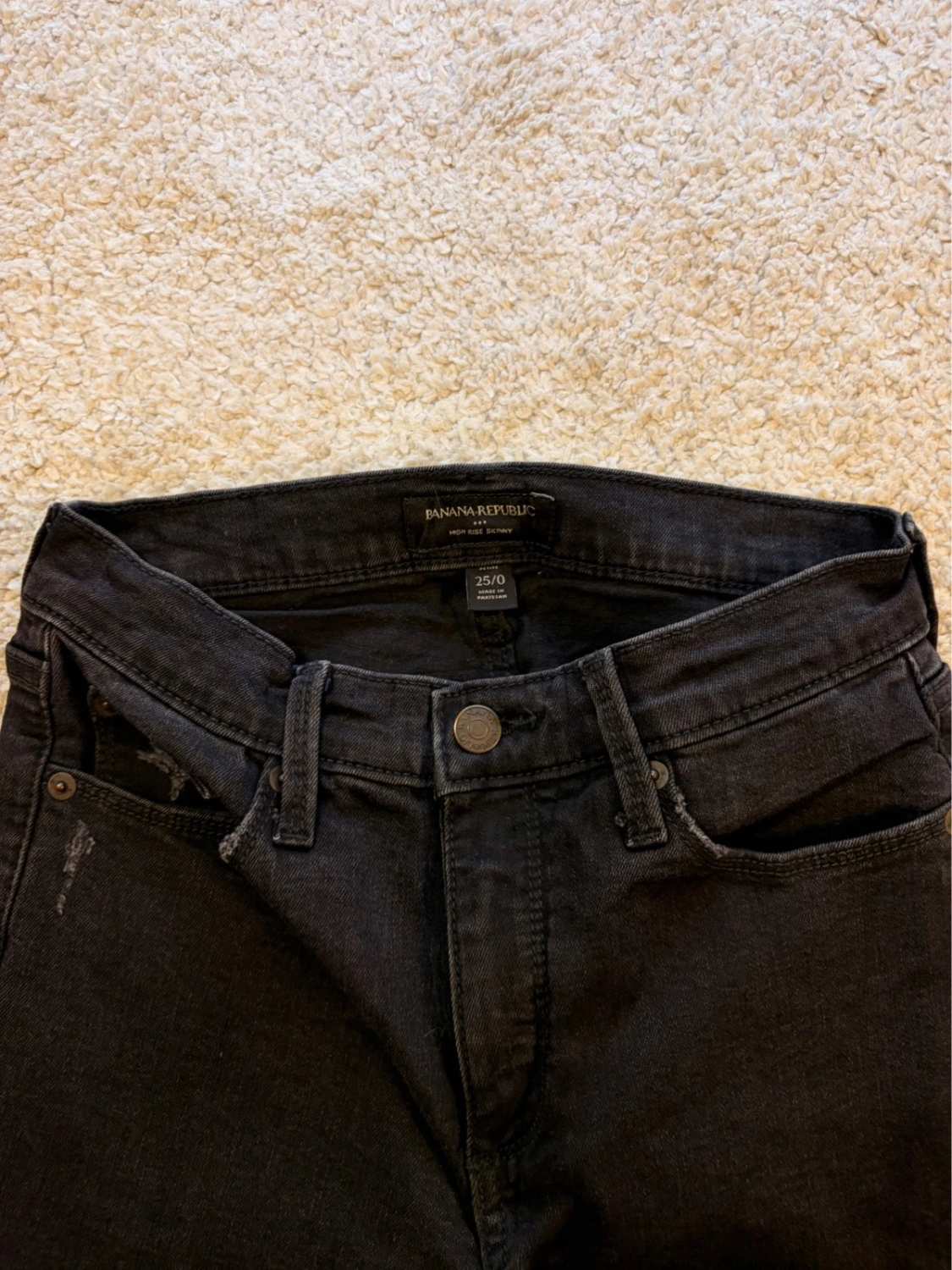 Jeans Banana Republic High Rise Skinny Troués - Taille W25