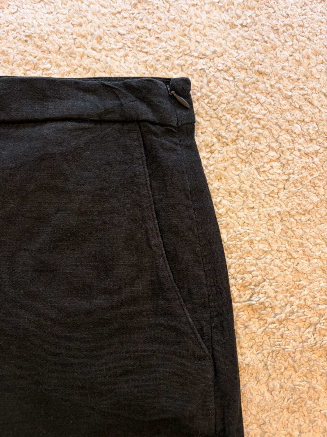 🌿 Short Banana Republic Noir Lin - Léger & Élégant