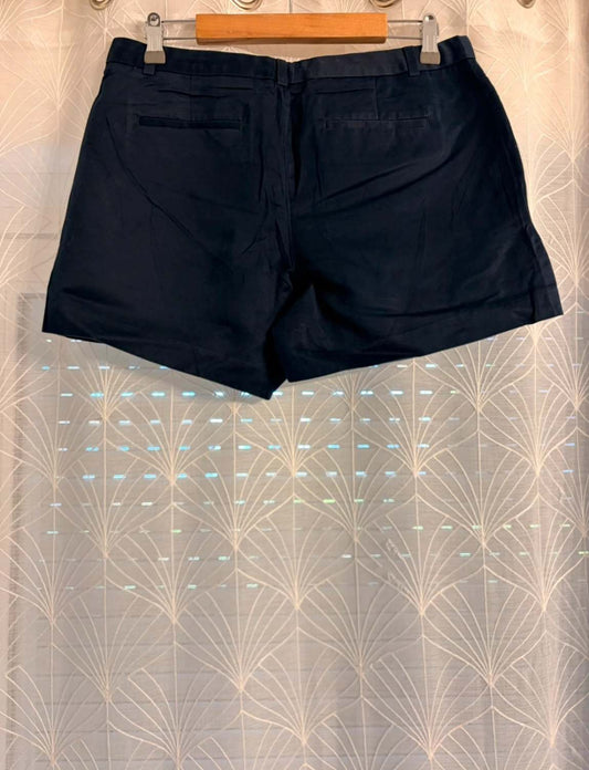 🩳 Short Banana Republic Marine Lin - Fraîcheur & Style Décontracté