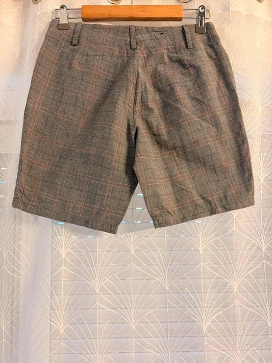 🎲🩳 Short Banana Republic "Martin Fit" à Carreaux Gris/Noir/Rouge - Audacieux & Casual