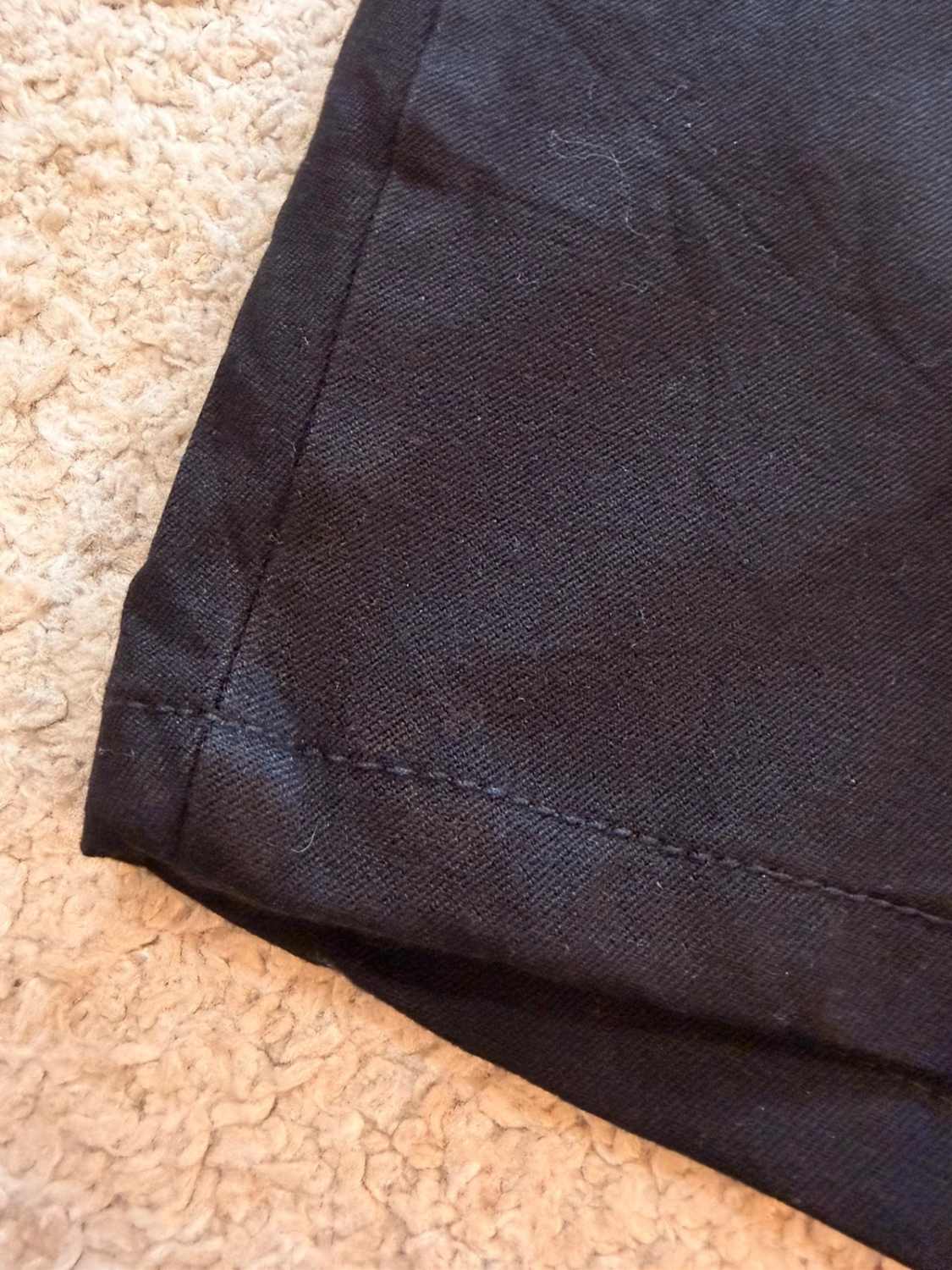 🖤👗 Short Banana Republic "Sloan Fit" Noir - Silhouette Élégante & Féminine