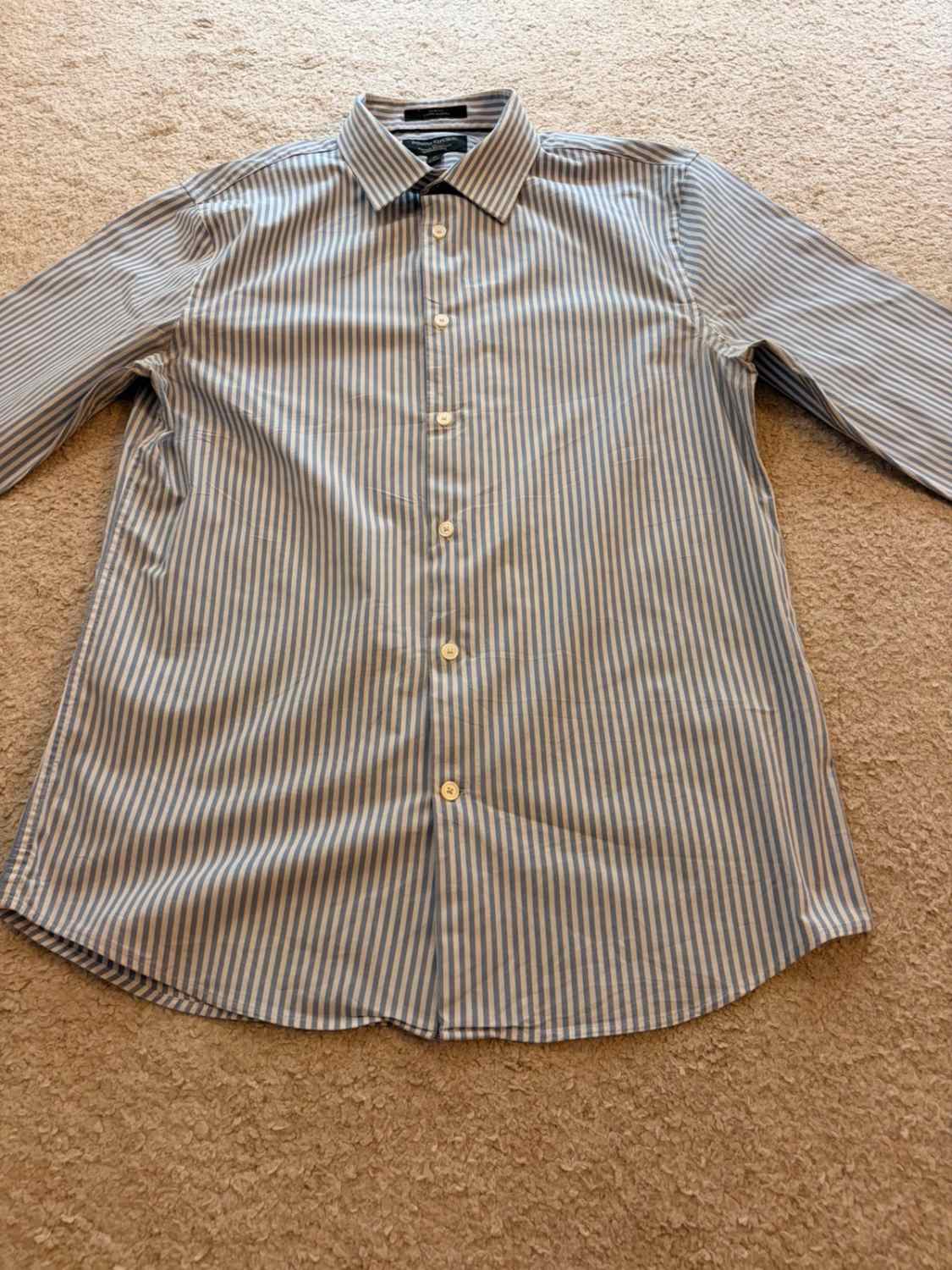 💙🤍 Banana Republic Slim Fit Kreukvrij Overhemd met Lichtblauw/Witte Strepen - Praktisch & Elegant