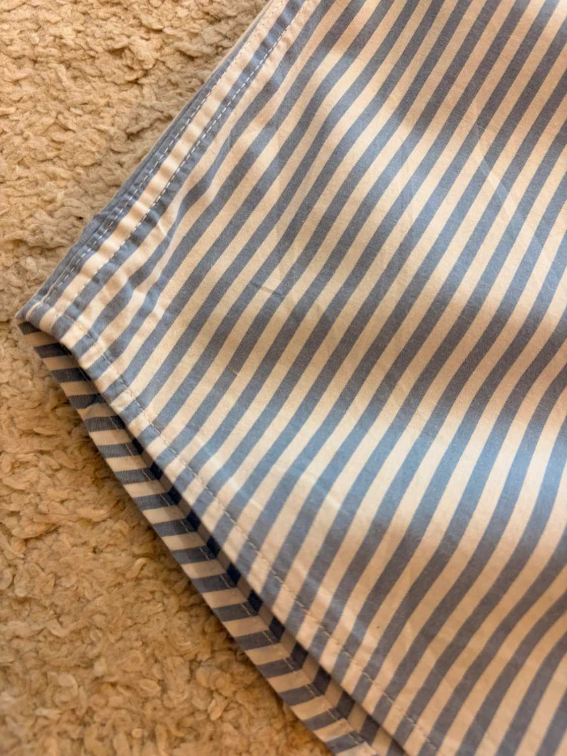 💙🤍 Banana Republic Slim Fit Kreukvrij Overhemd met Lichtblauw/Witte Strepen - Praktisch & Elegant