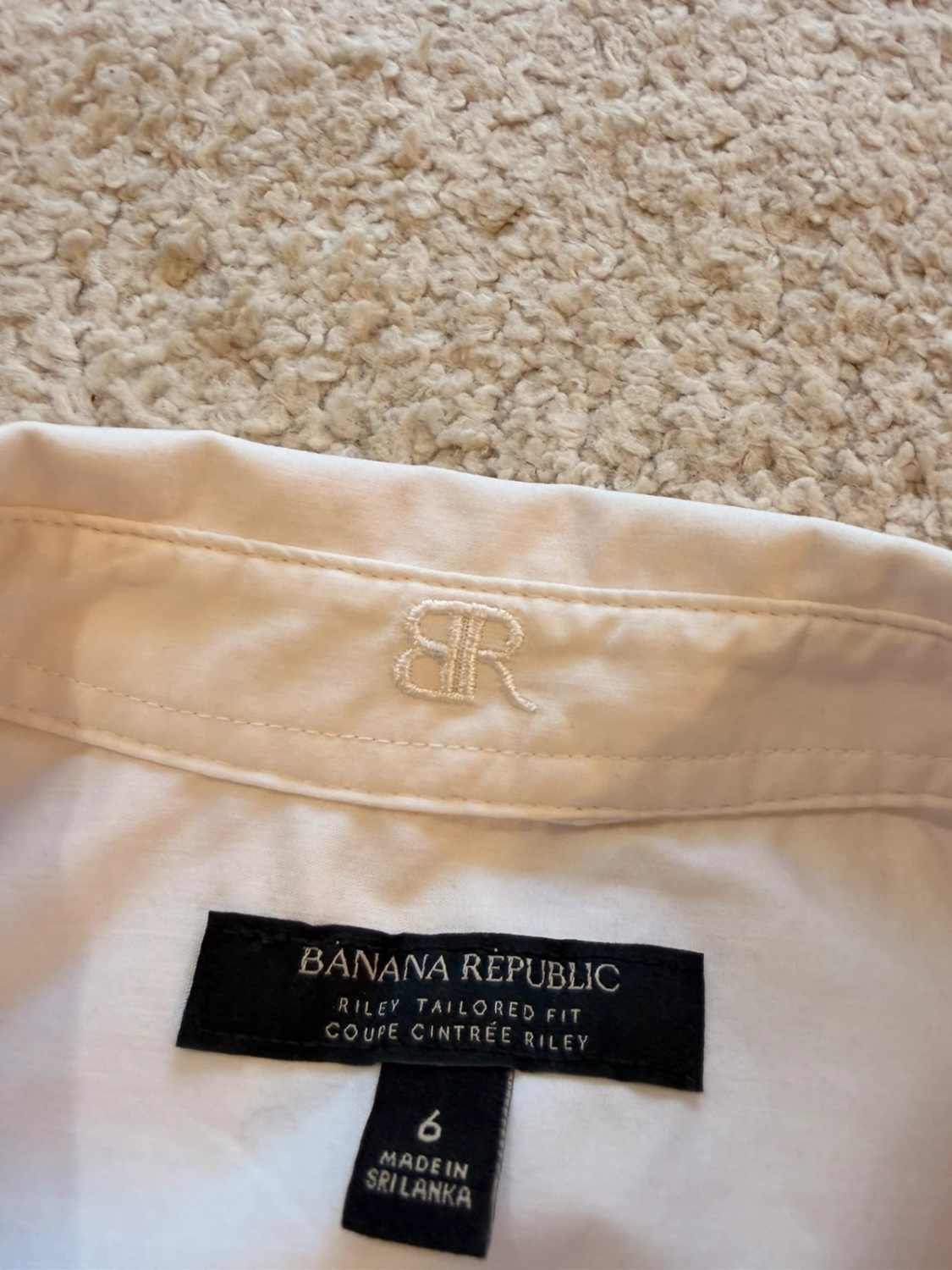 🤍👔 Chemise Banana Republic "Riley" Fitted Blanc Non-Iron - Impeccable & Pratique