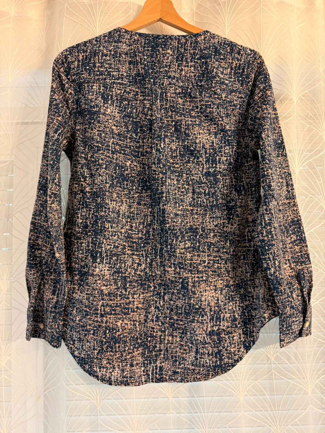 Chemise Banana Republic Bleu à Motif Blanc/Abricot