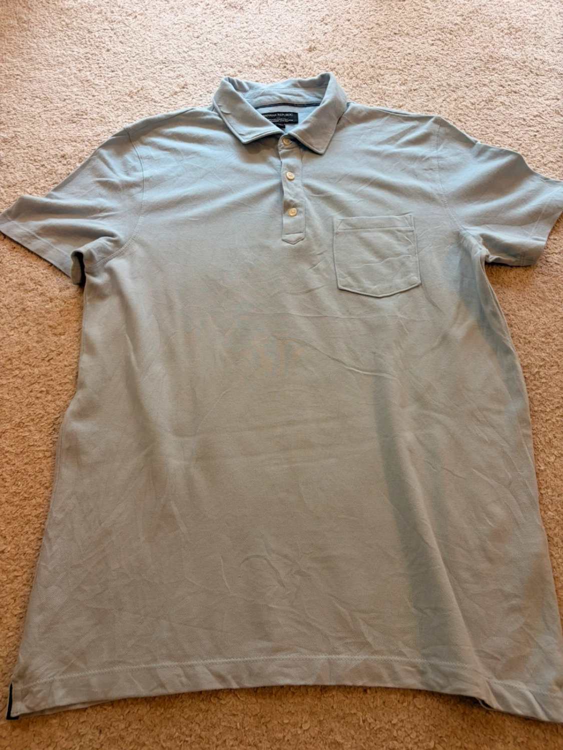 💧 Polo Banana Republic Piqué Anti-Moiteur Bleu Clair - Fraîcheur & Confort Actif