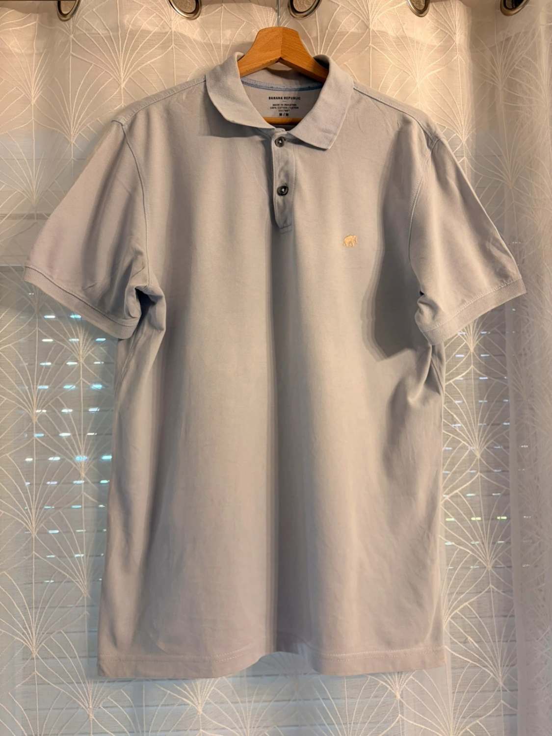 👕 Polo Banana Republic Bleu Clair - Fraîcheur & Style Décontracté