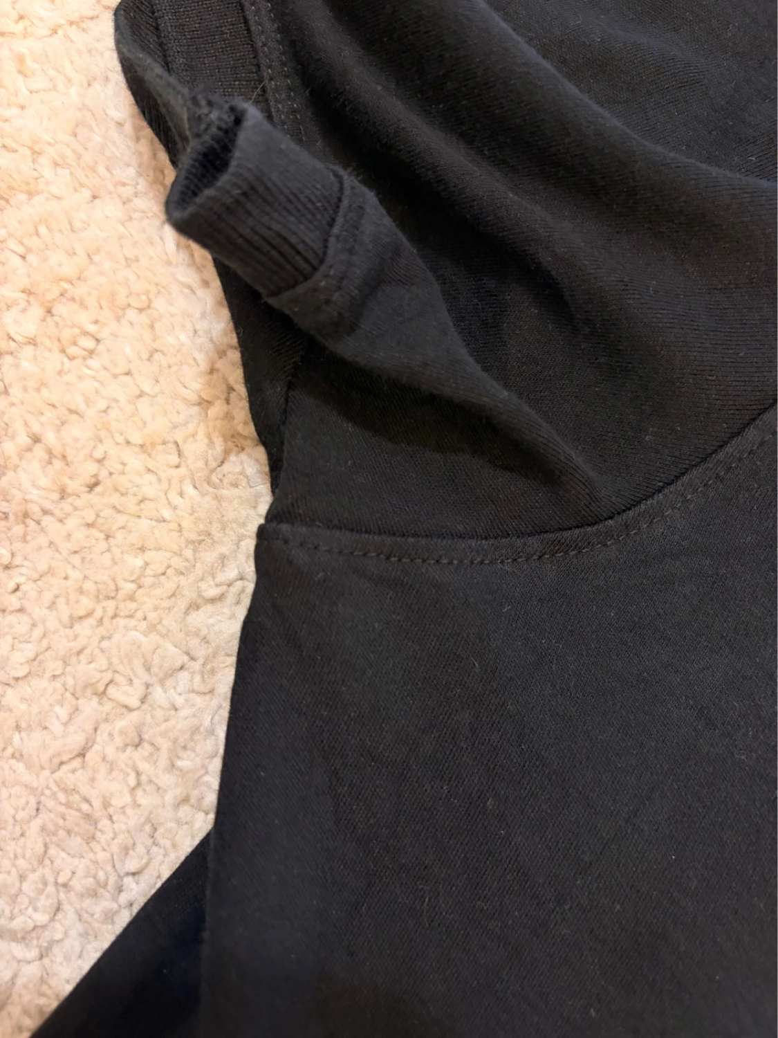 🖤👔 Polo Banana Republic "Dress Polo" Noir - Élégance Intemporelle