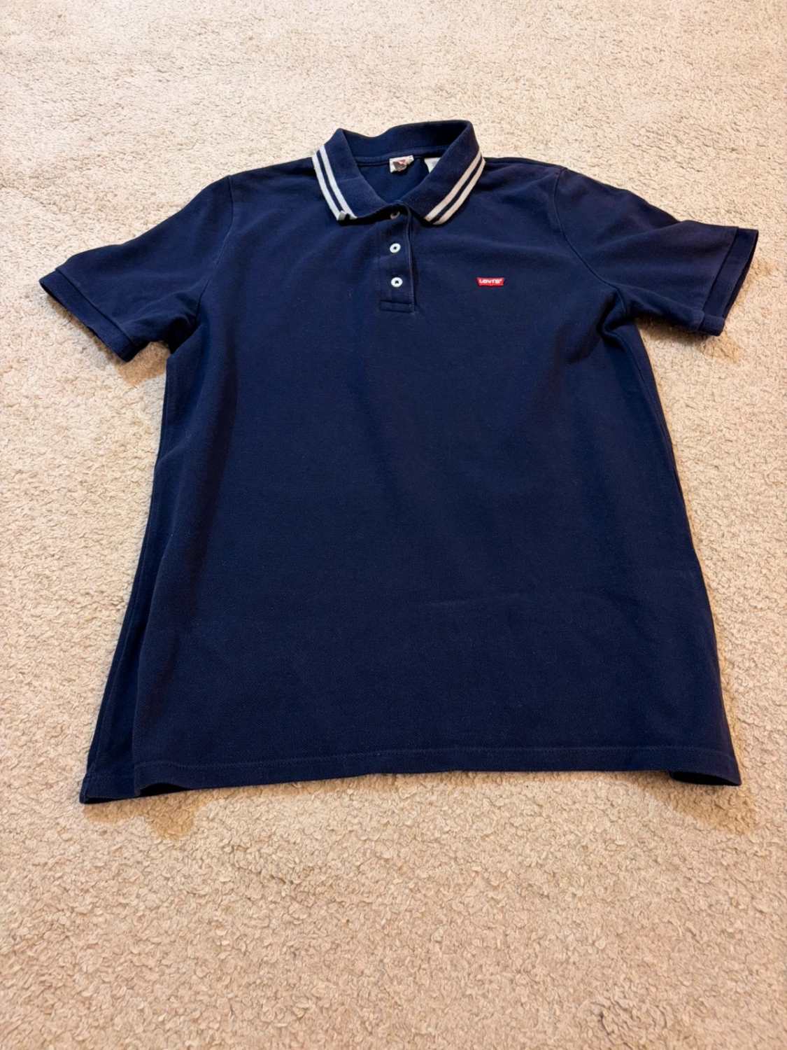 👚 Polo Levi's Marine - Classique Intemporel & Confortable