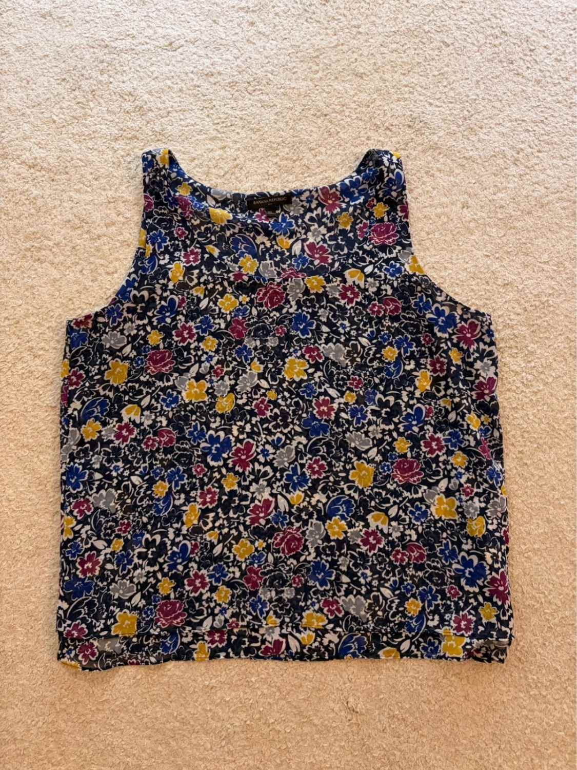 Blouse sans Manches Banana Republic - Motif Fleur - Taille XL