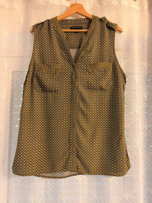 🟡🤍 Blusa Banana Republic Sem Mangas com Estampa Caqui/Branco/Mostarda - Gráfico & Chic