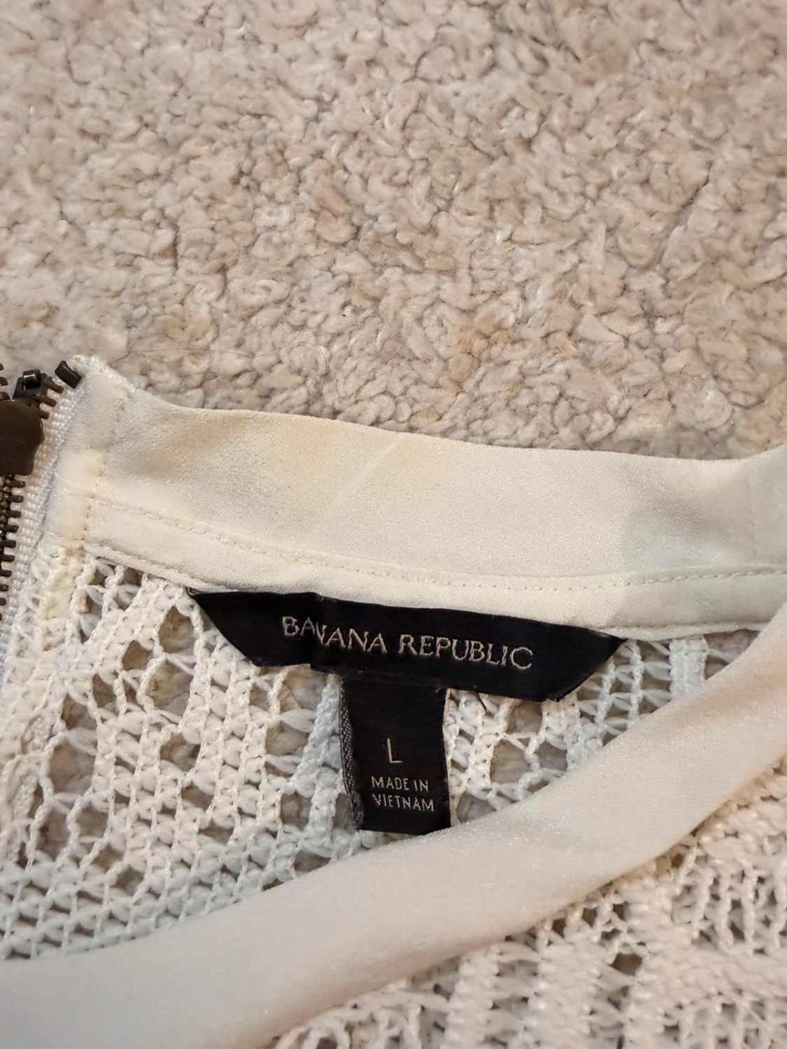 Blouse Banana Republic Blanc Transparent Manches Courtes - Élégance Aérienne