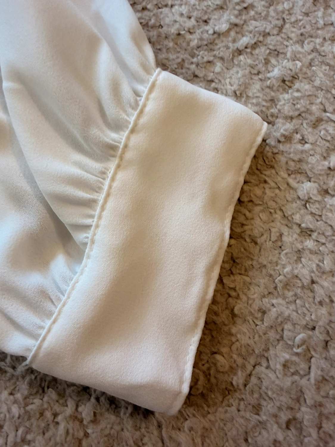 Blouse Banana Republic Blanc - Minimaliste & Polyvalente