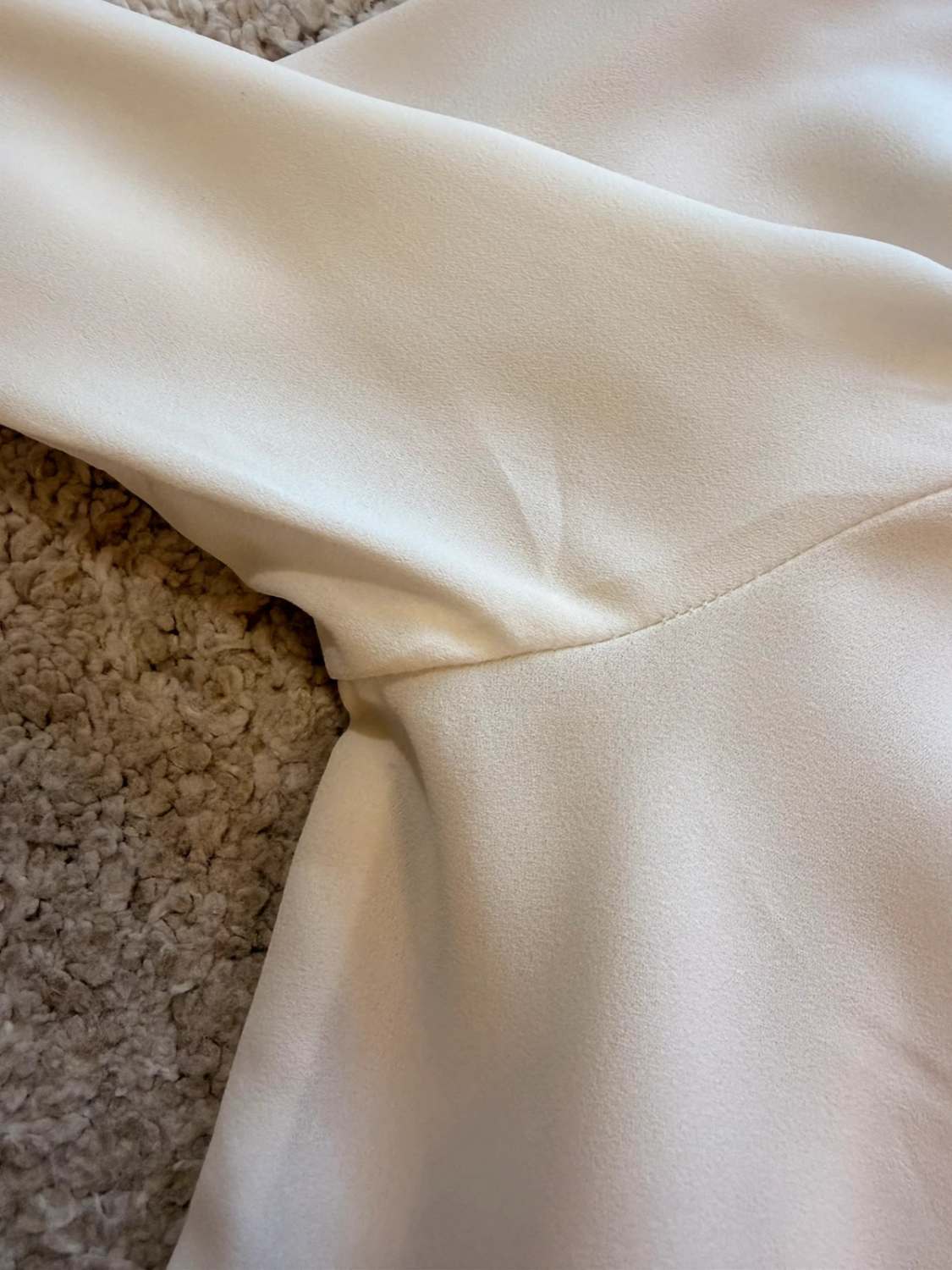 Blouse Banana Republic Blanc - Minimaliste & Polyvalente