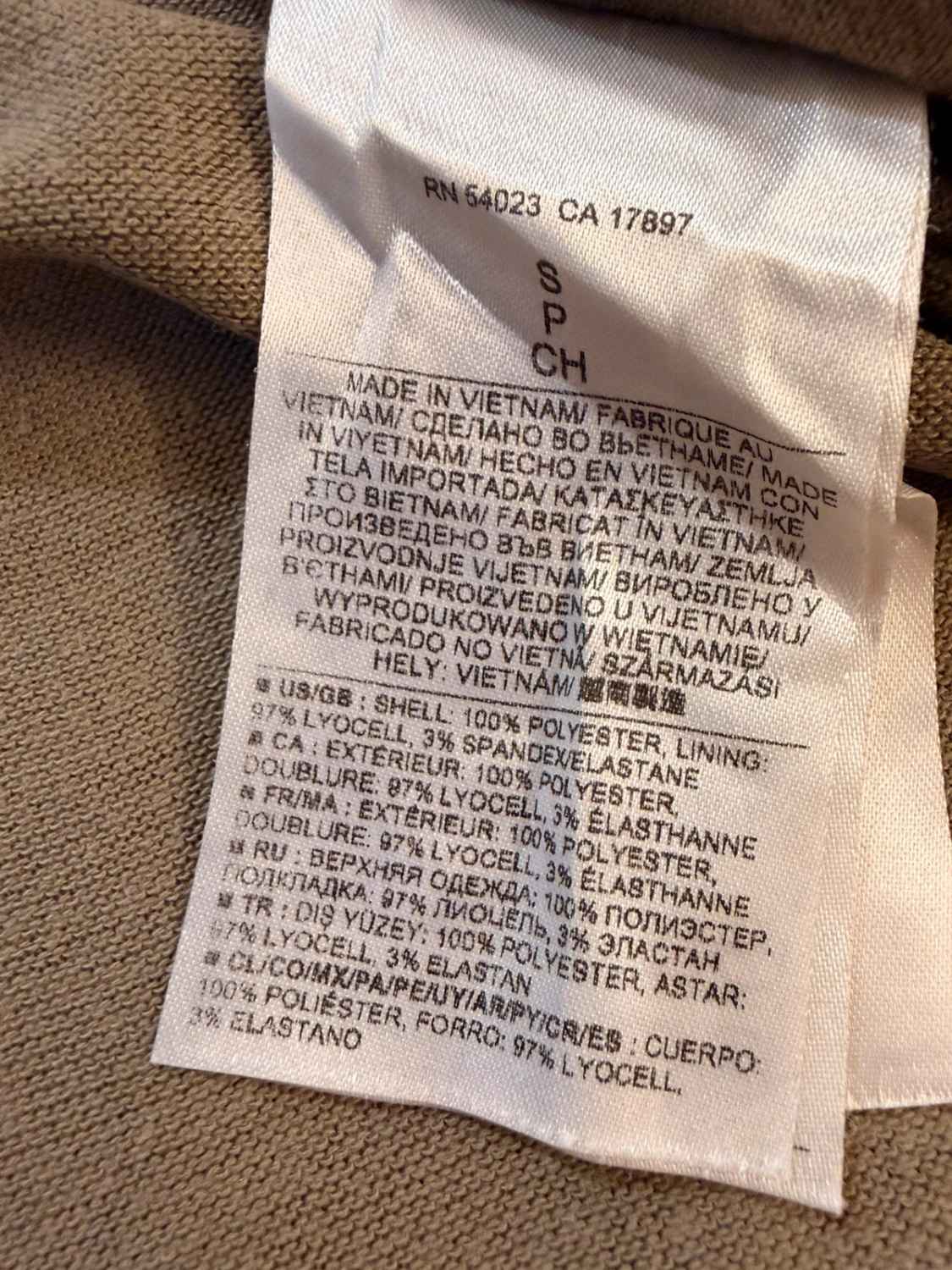 Blouse Banana Republic Sans Manches Kaki Lyocell - Écoresponsable & Élégante