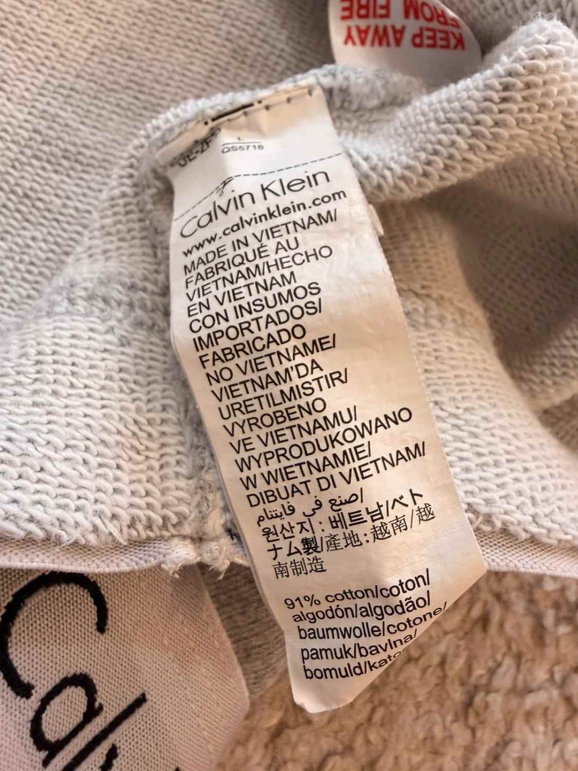 Pull Calvin Klein Gris - XS