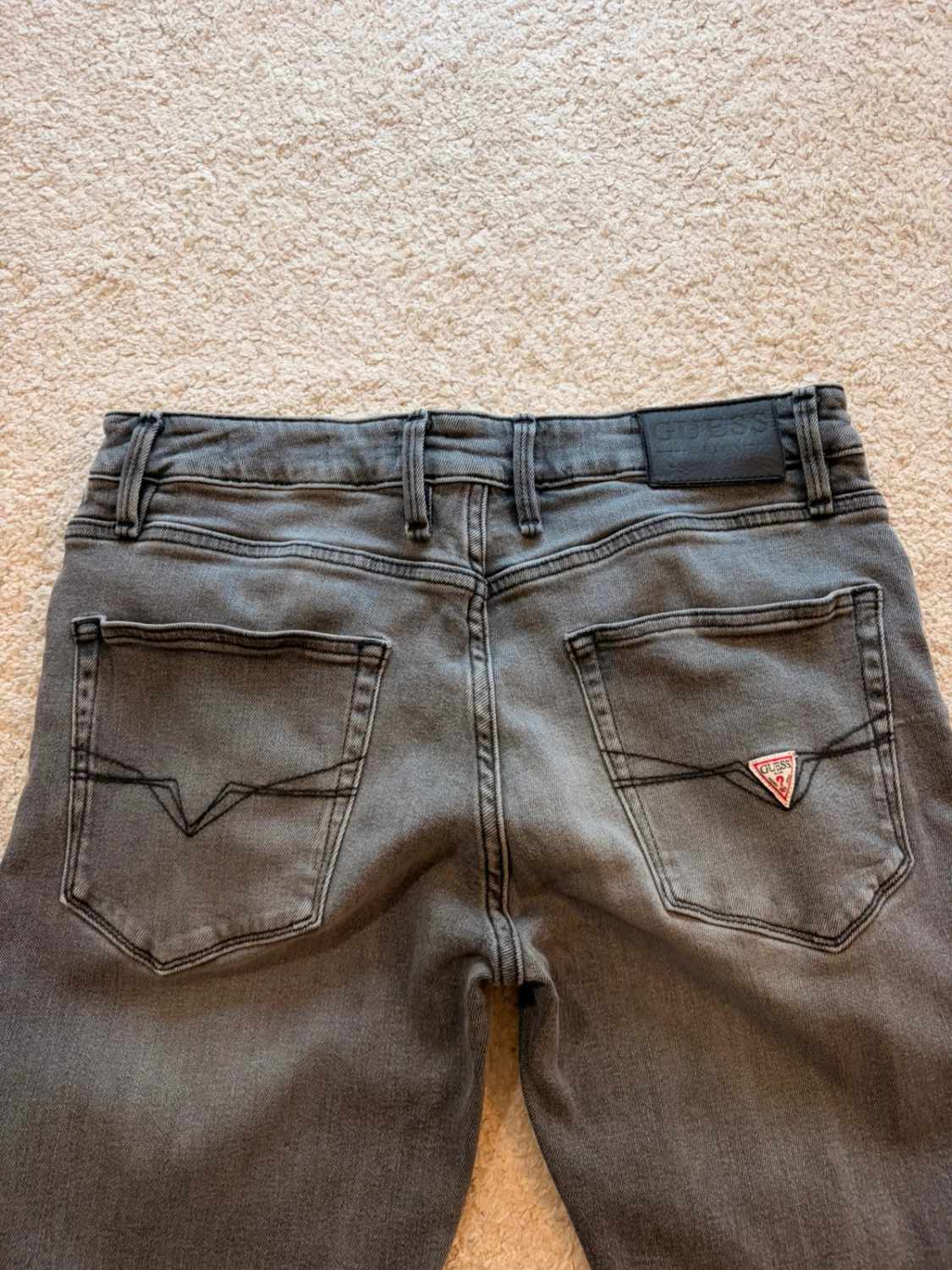 Jeans Slim Guess "Angels" Gris - Taille W31