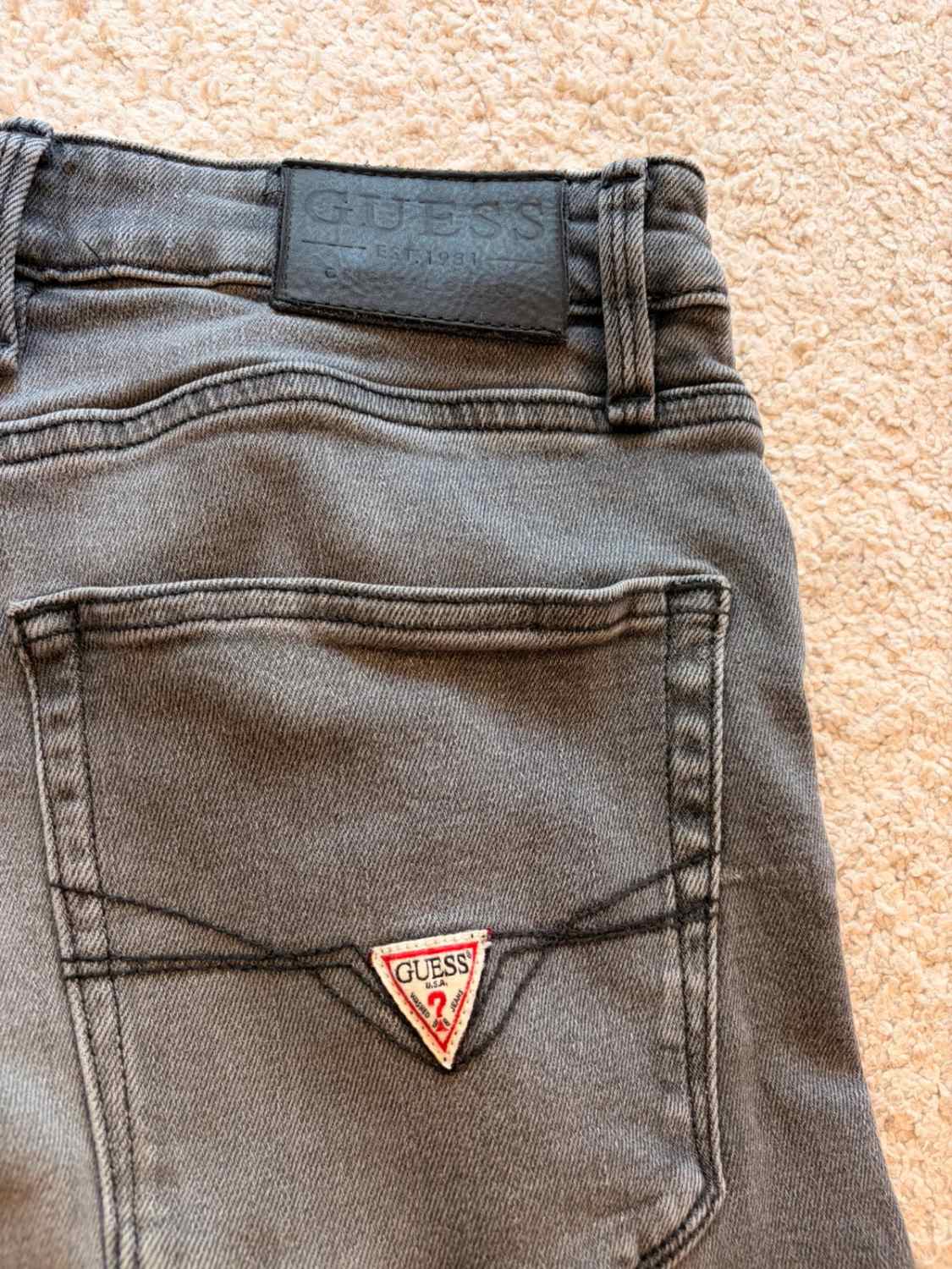 Jeans Slim Guess "Angels" Gris - Taille W31