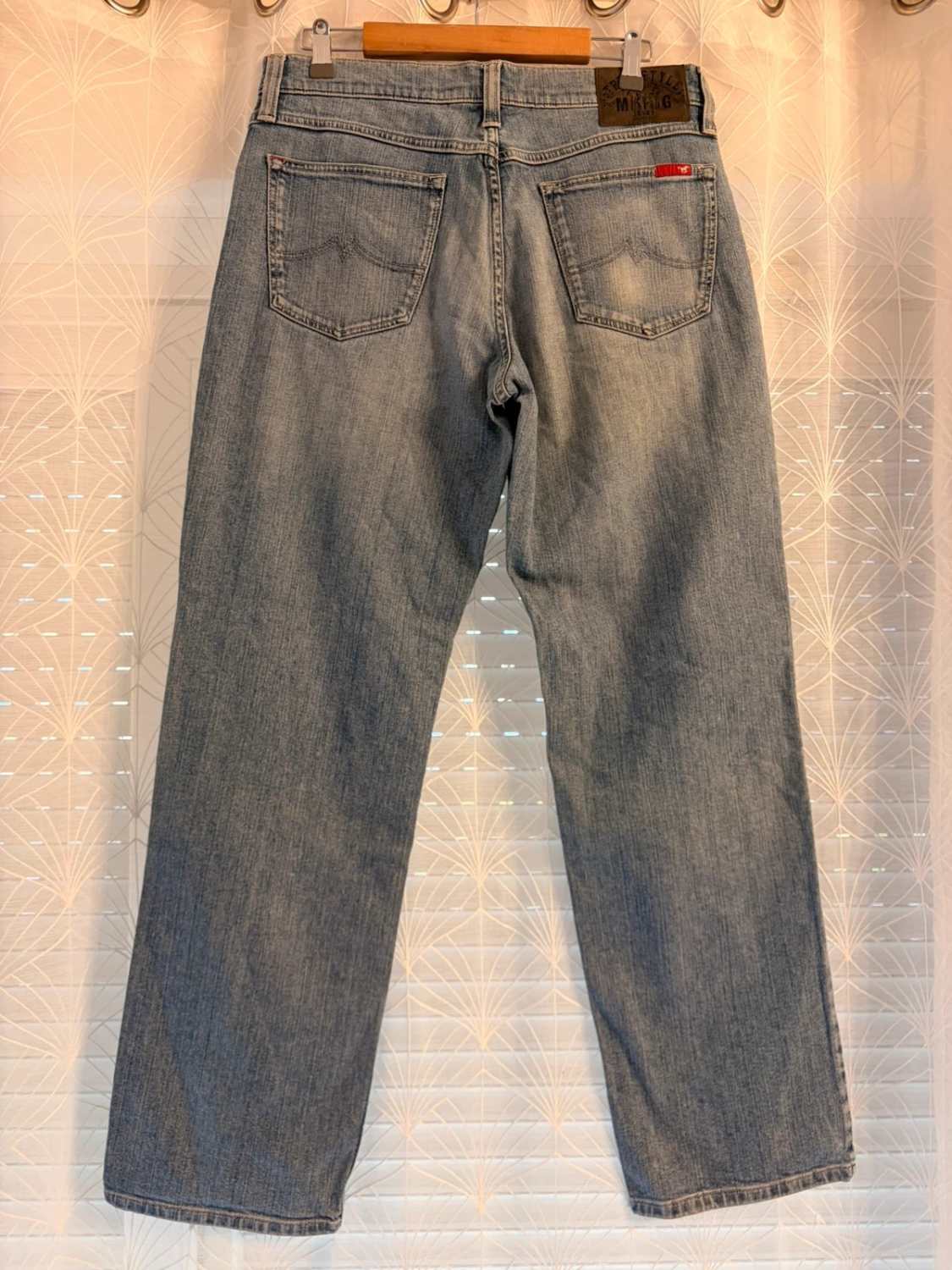 👖🔵 Jeans Mustang Bleu Clair - Coupe Régulière & Confort Élastique