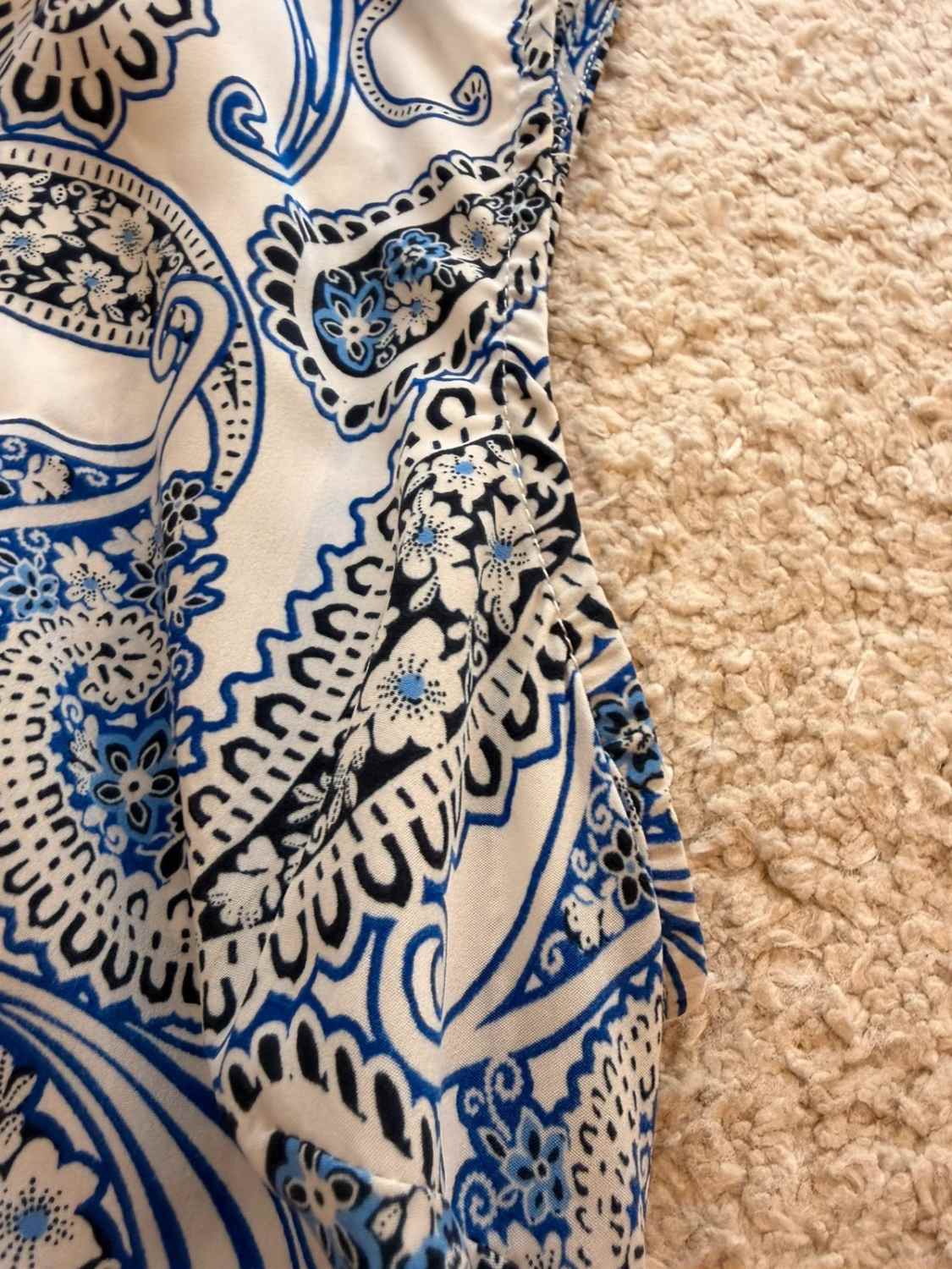 🌸🤍 Tunique Banana Republic Sans Manches à Motif Fleur Bleu/Noir