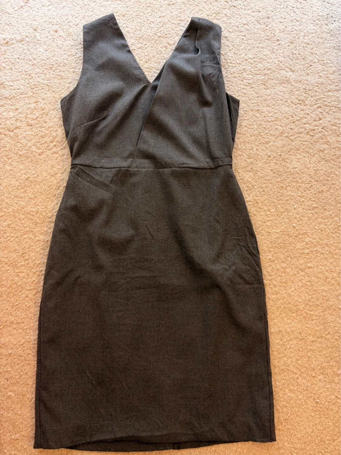 Robe Banana Republic Sans Manches Gris Foncé - Taille S