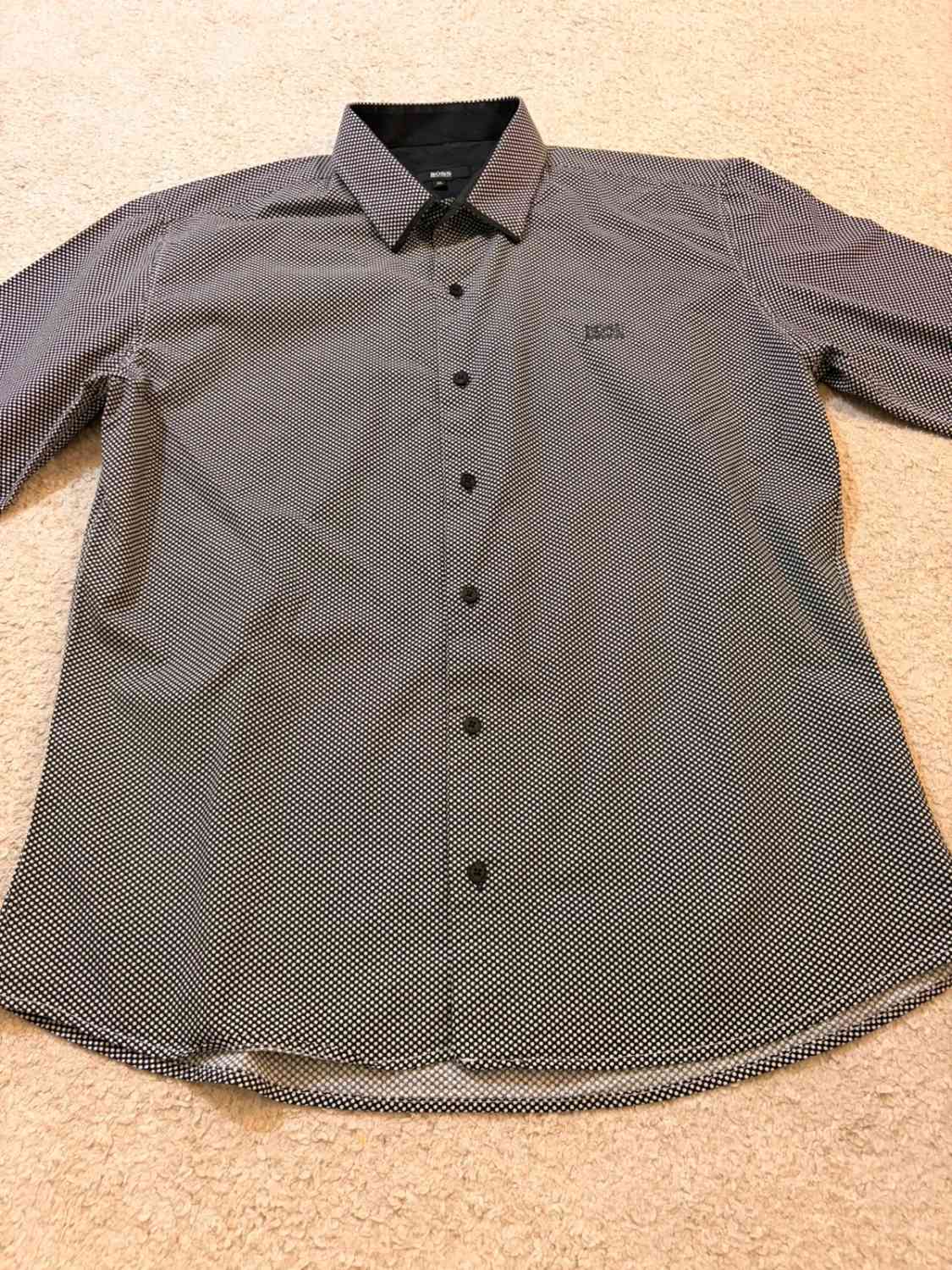 ⬛ Chemise Hugo Boss à motifs Noir & Blanc - XL