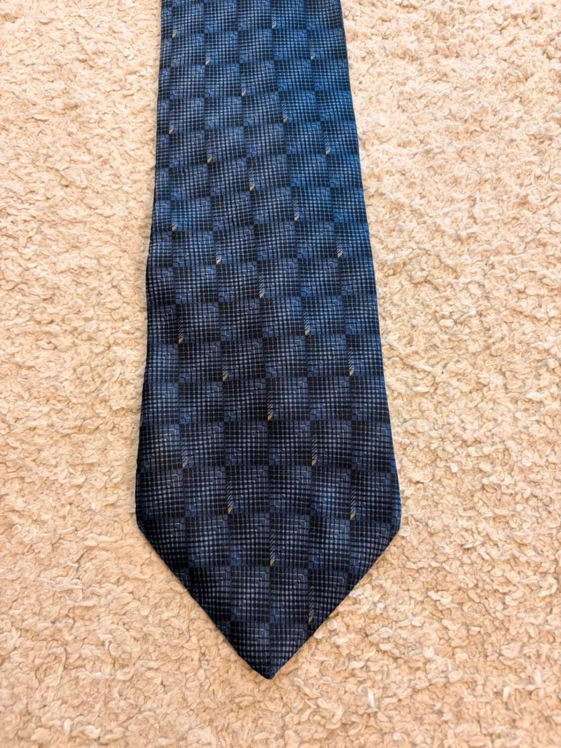 👔 Cravate Bill Blass - Soie Noir & Bleu