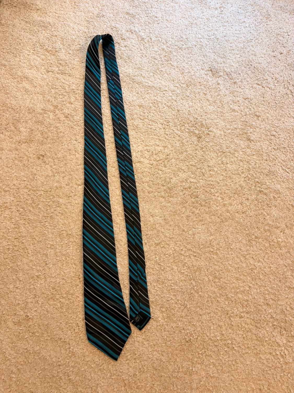 👔 Cravate Express - Rayures Noir/Bleu/Gris