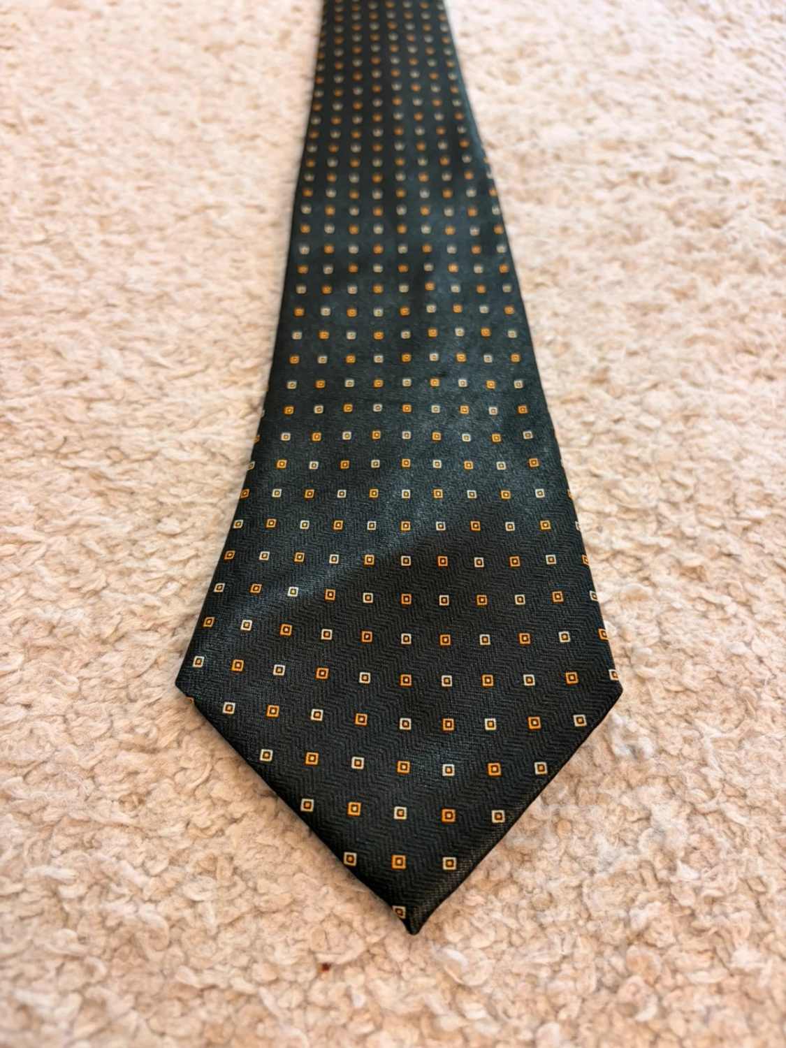 👔 Cravate 1660 Club - Noir & Motifs