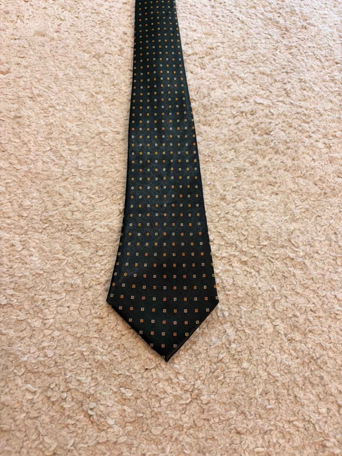 👔 Cravate 1660 Club - Noir & Motifs