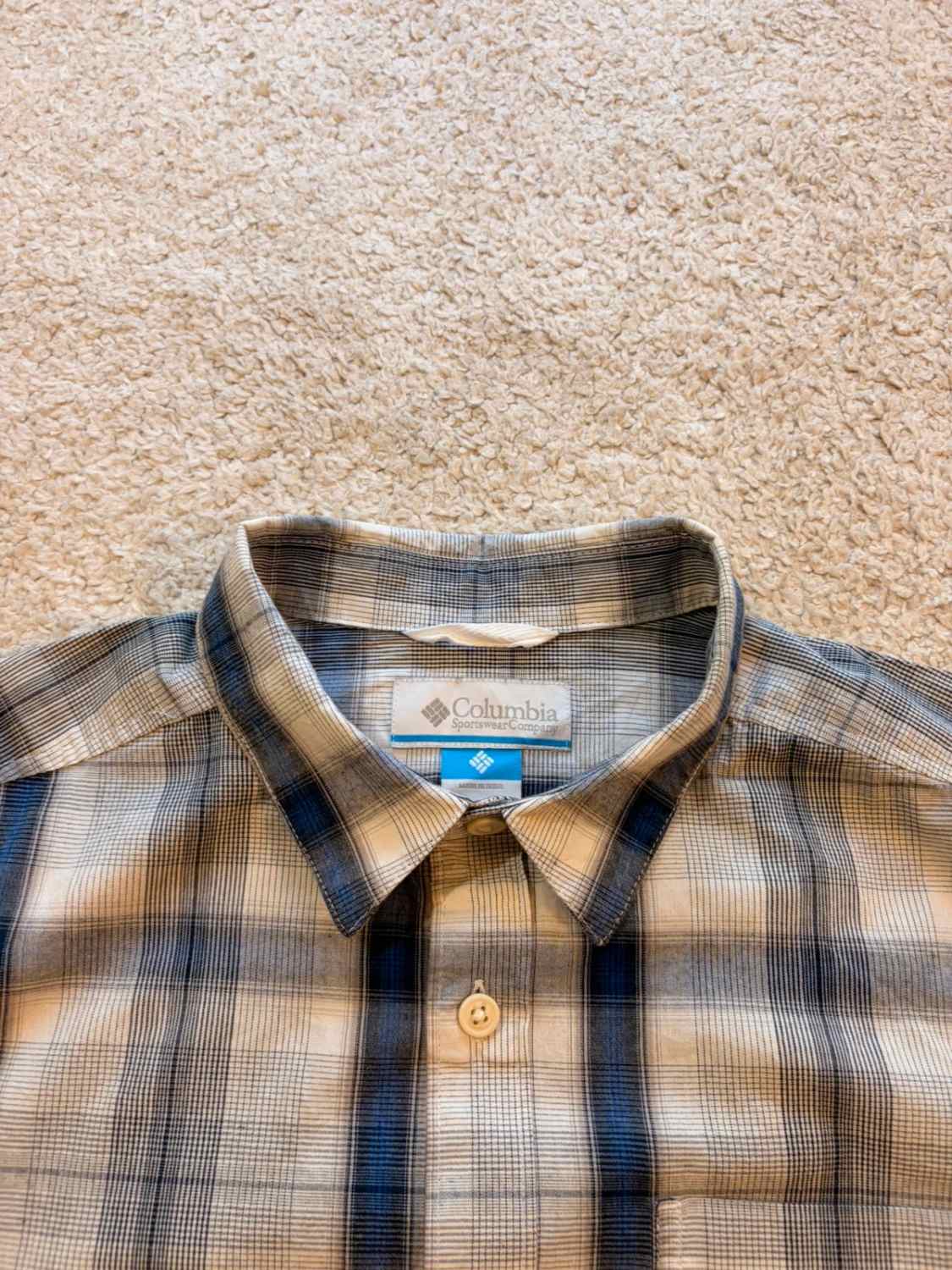 Columbia Blue, Gray, Navy & White Plaid Shirt - M
