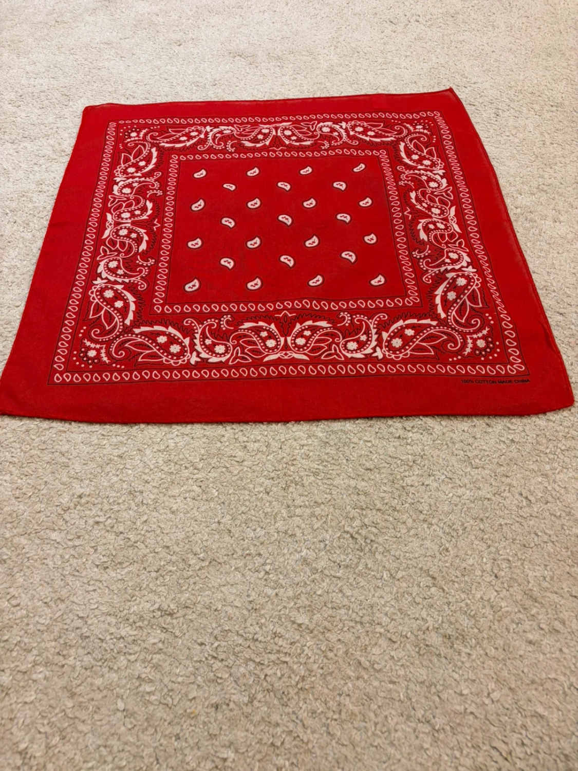 🧣 Bandana Rouge, Blanc & Noir - 53x53 cm