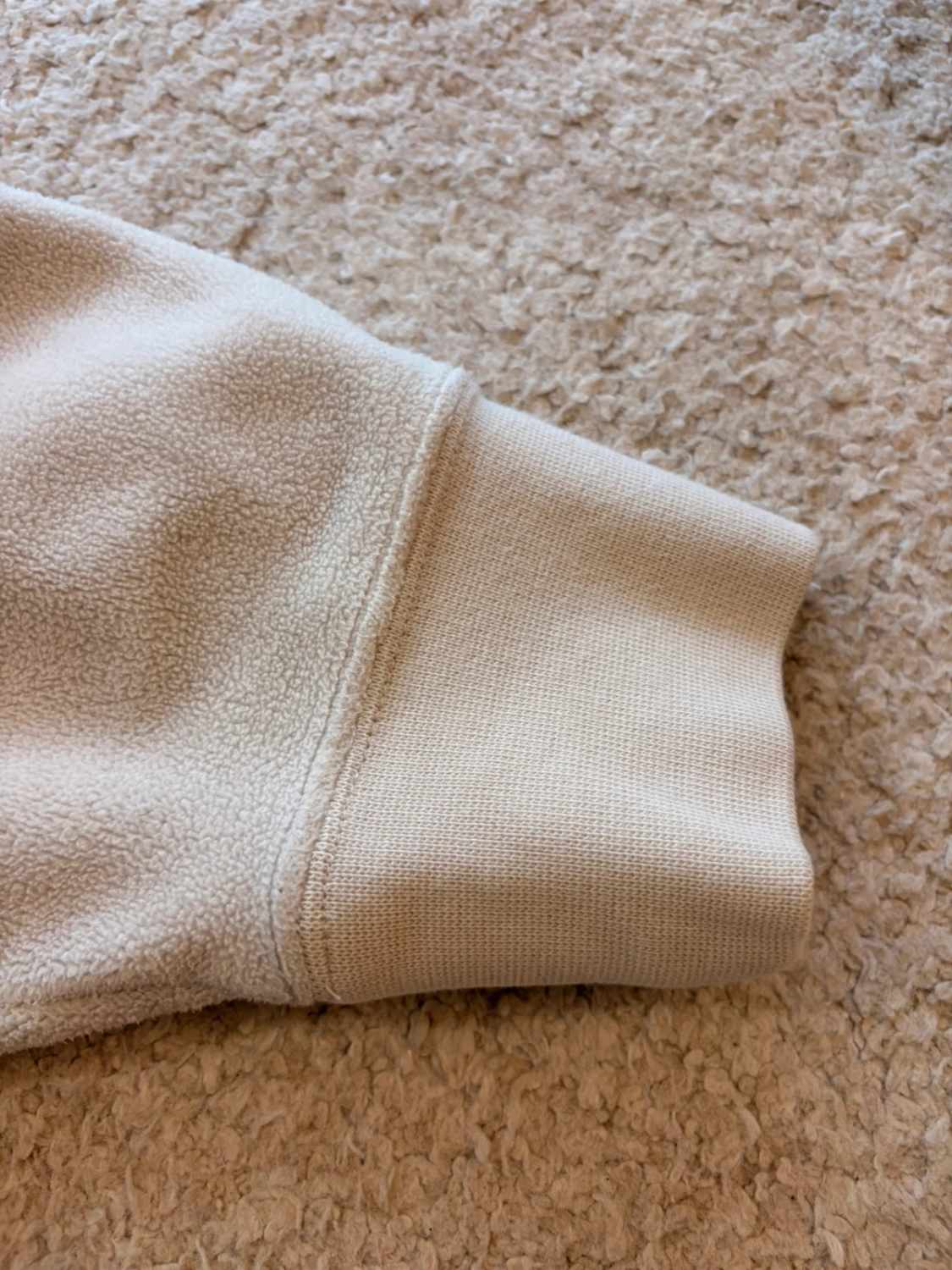🧣🤍 Survêtement Nike Polaire Gris/Crème - Confort Chaud & Complet