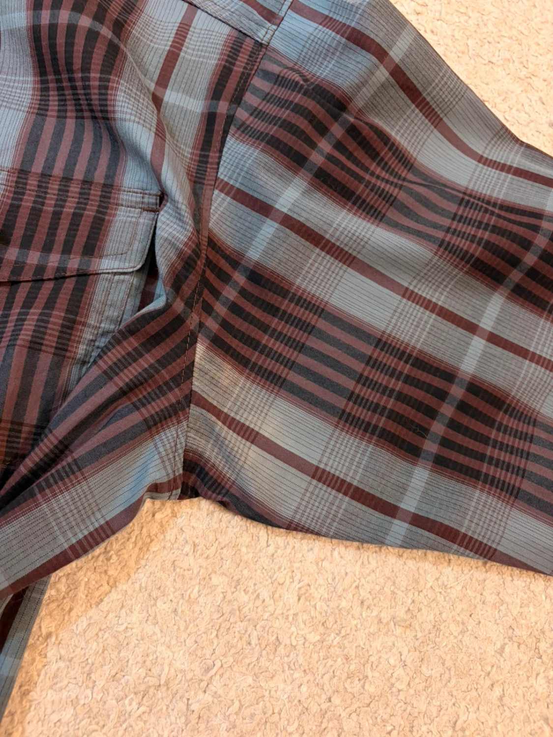 Chemise Columbia M  Omni-Wick | Rayures Terres 🤎 | Bleu, Marron, Noir | Tech & Style