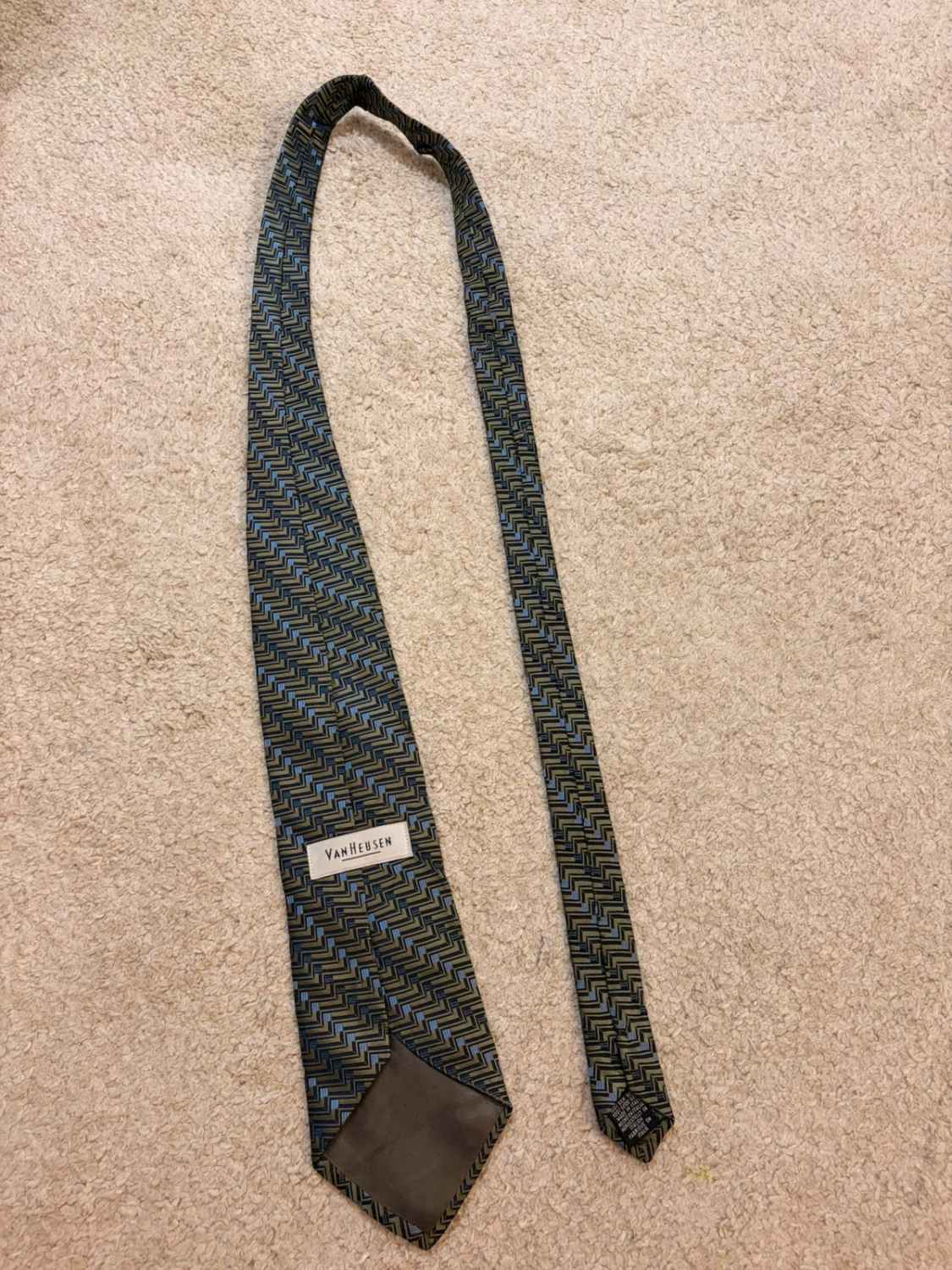 👔 Cravate Van Heusen - Soie - Tons Kaki & Bleu