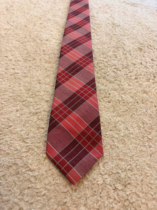 👔 Cravate Van Heusen - Tons Chauds (Bordeaux, Corail, Rouge, Gris)