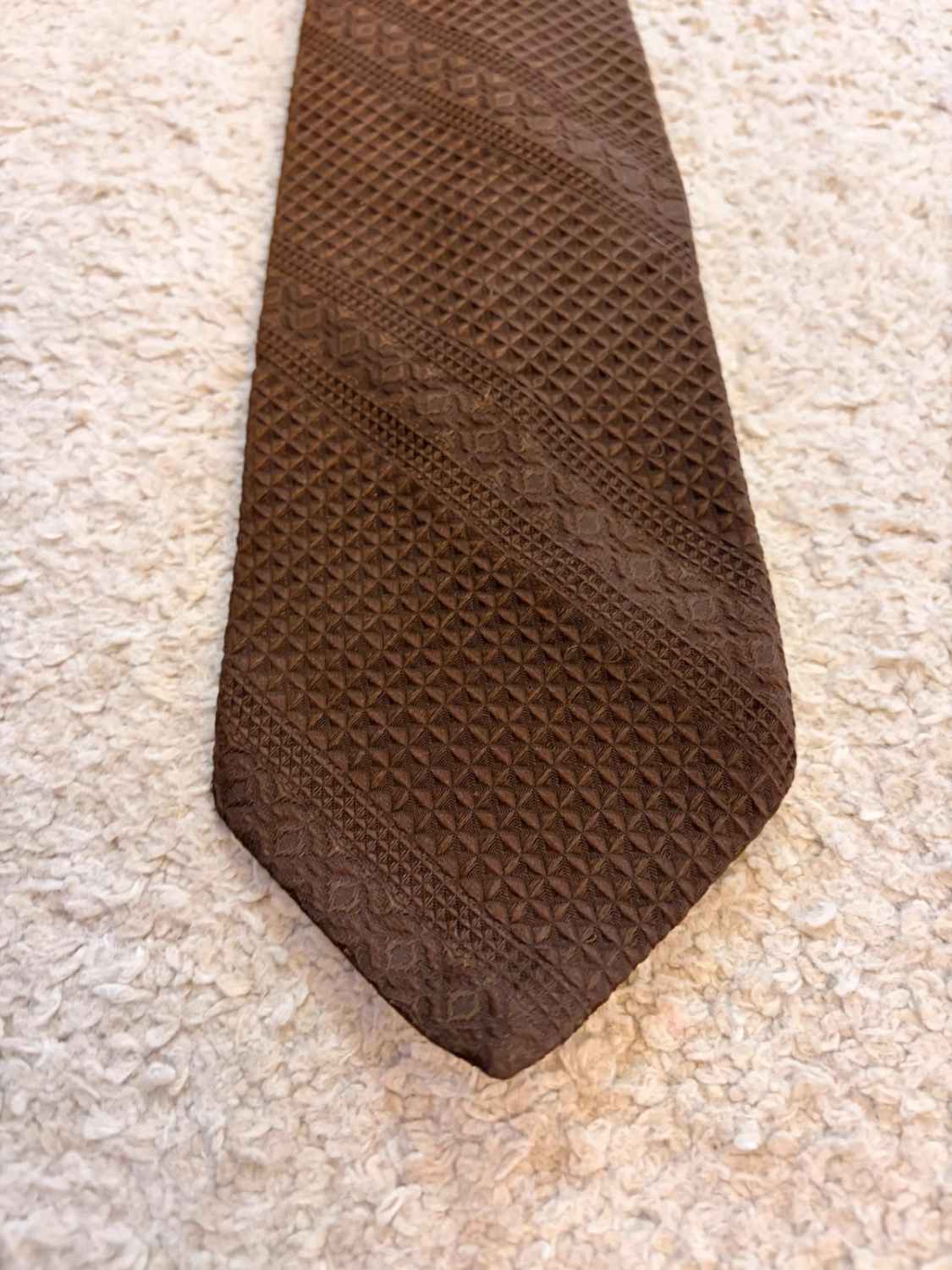 👔 Cravate Wemlon by Wembley - Marron Classique