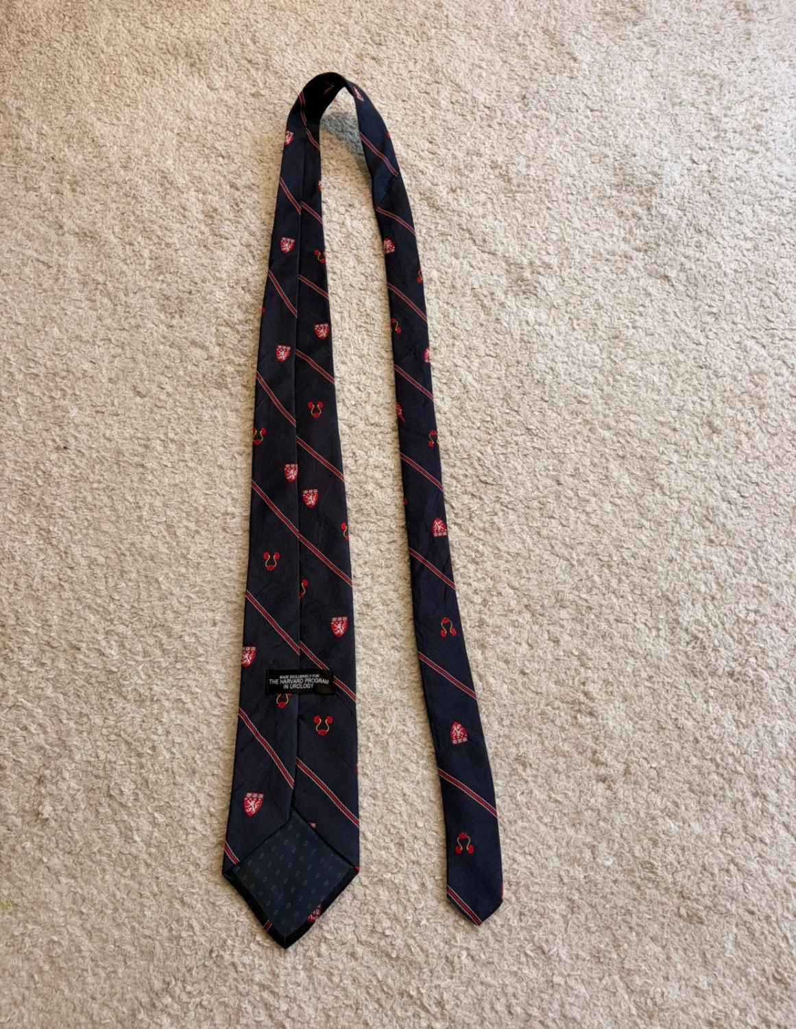 👔 Cravate Harvard Urology - Marine & Rouge