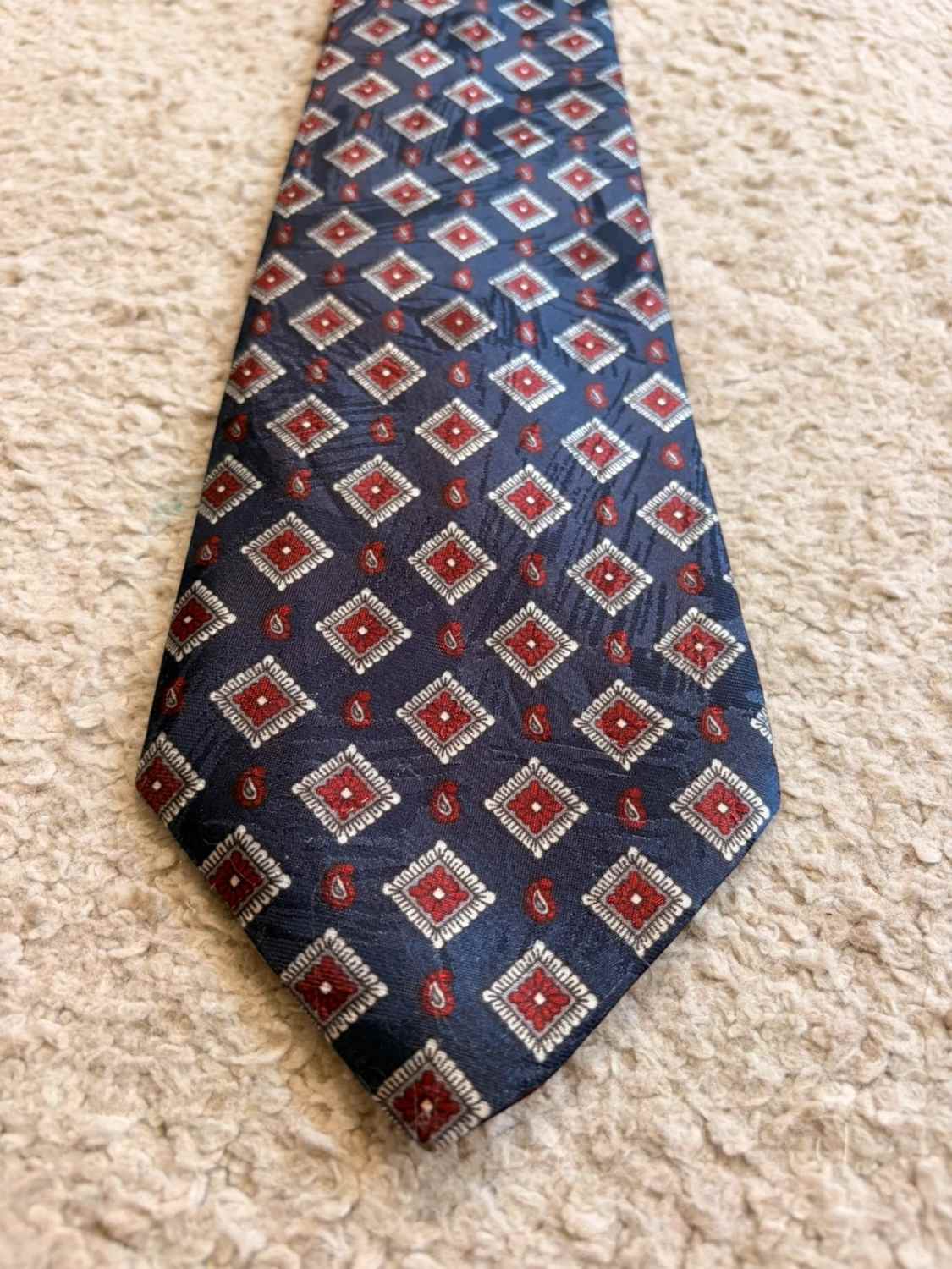 👔 Cravate David Taylor - Marine à motifs