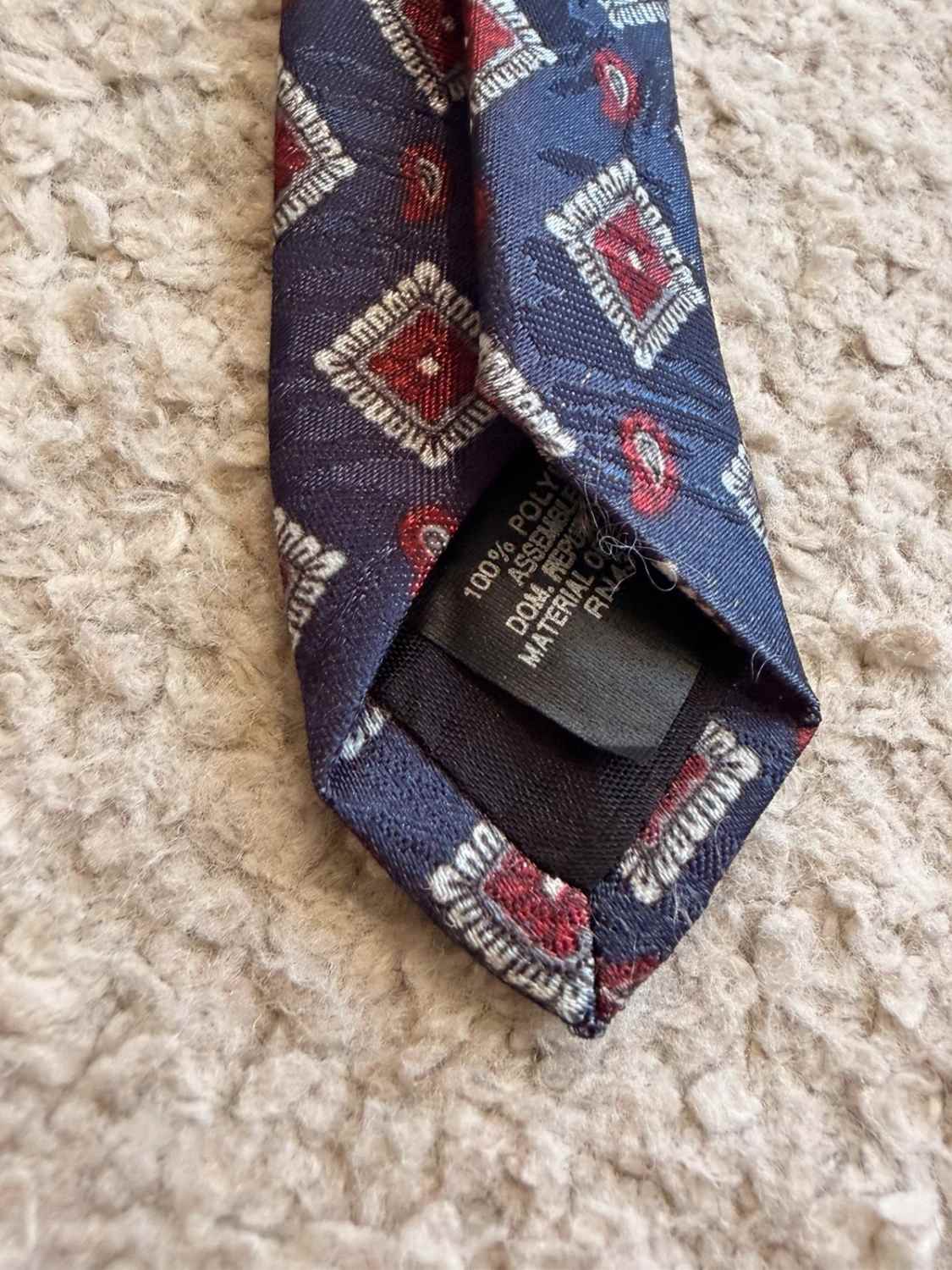 👔 Cravate David Taylor - Marine à motifs