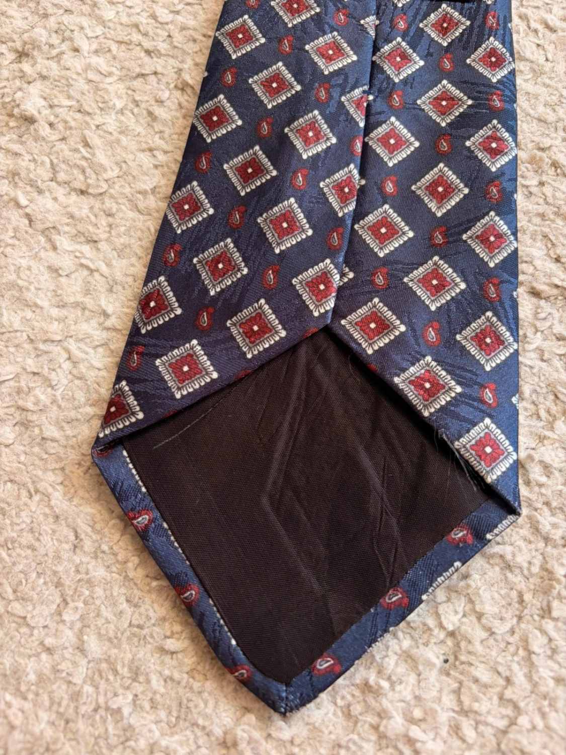 👔 Cravate David Taylor - Marine à motifs