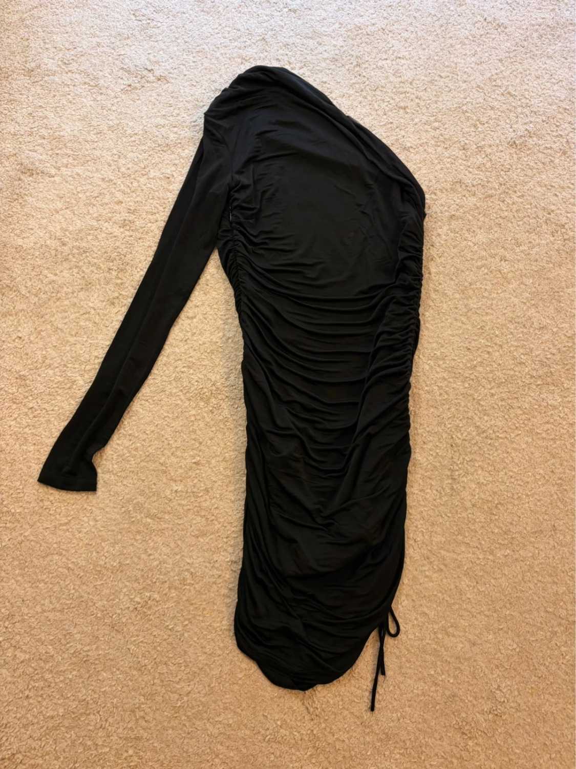 Robe Zara Noire Ajustée - Taille S