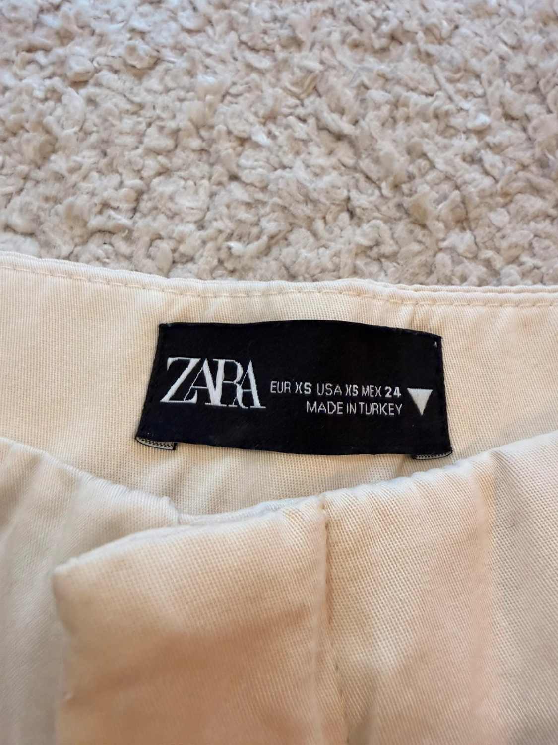 🩳 Short Zara - Crème - Femme (S/XS)