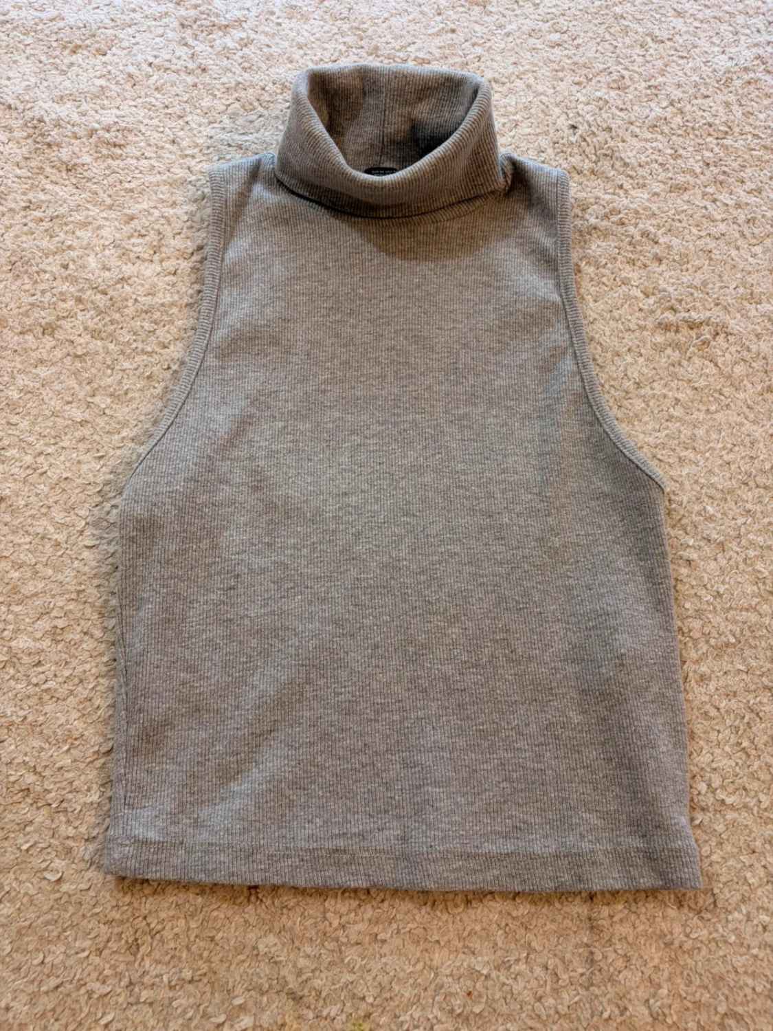 Top Col Roulé Zara Gris Sans Manches Femme - Taille M | Seconde Main