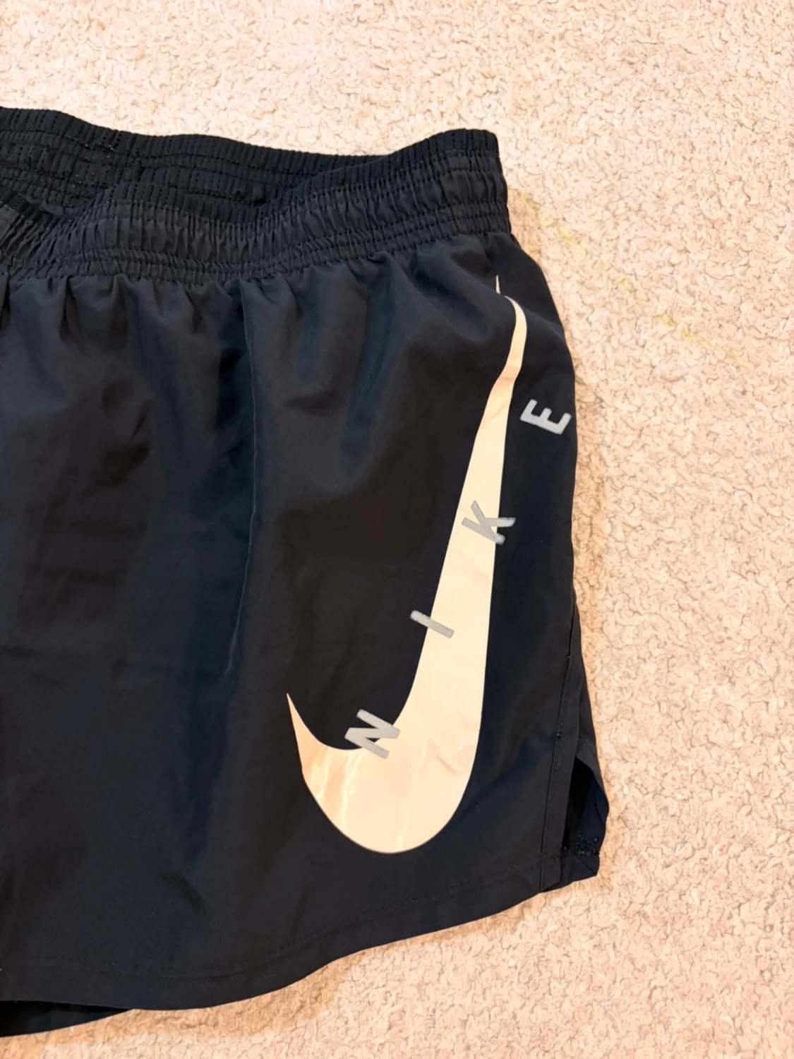 🩳 Short Nike Dri-Fit - Noir - Femme (L)
