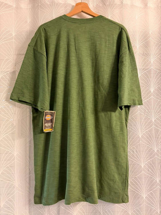 👕 Camiseta Dickies "A Legend in Work" - Verde - Nueva (XL)