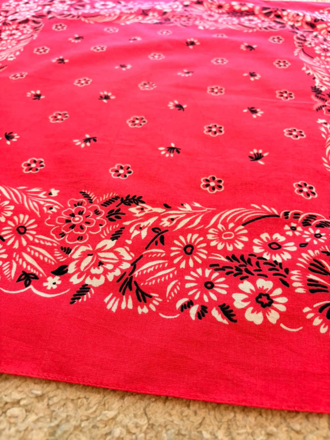 Bandana Fuchsia - Motifs Fleuris - Femme